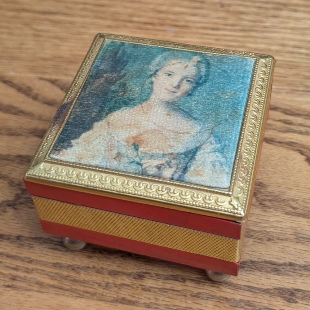 Vintage Madame Louise de France Music Box Red Gold Jean-Marcβ Nattier Portrait